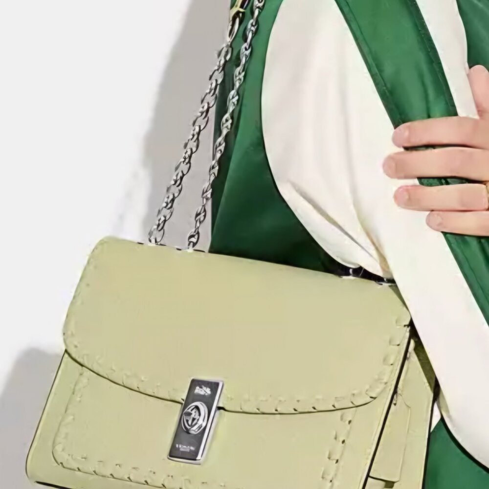 Coach purse - Picture 2 of 5